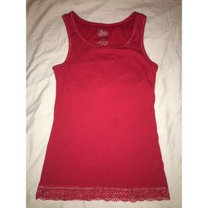 RED TANK TOP